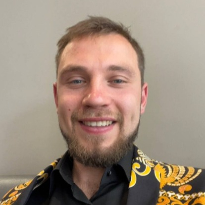 Гид Константин