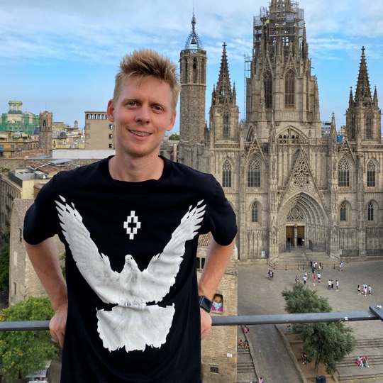 Гид Алексей