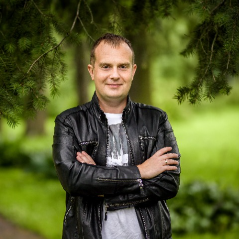 Гид Алексей