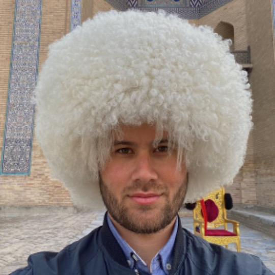 Гид Дадахон