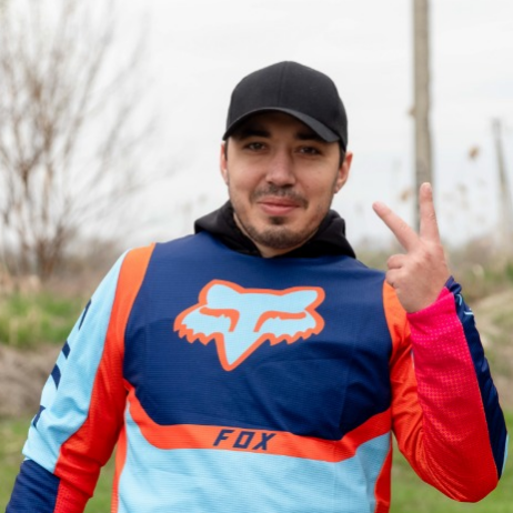 Гид Азамат