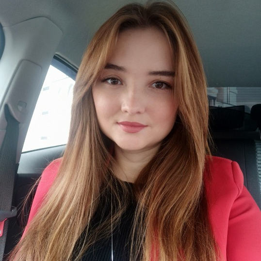 Гид Лола