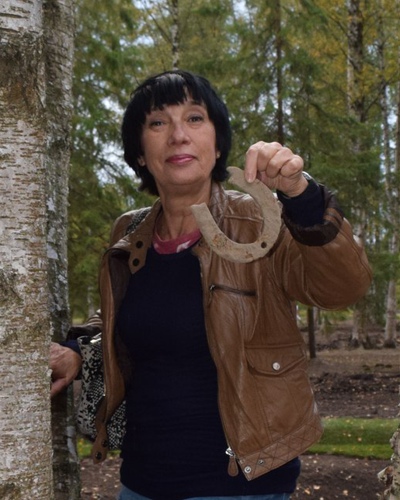 Гид Нина