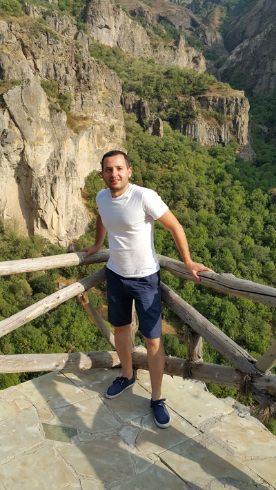 Гид Арам