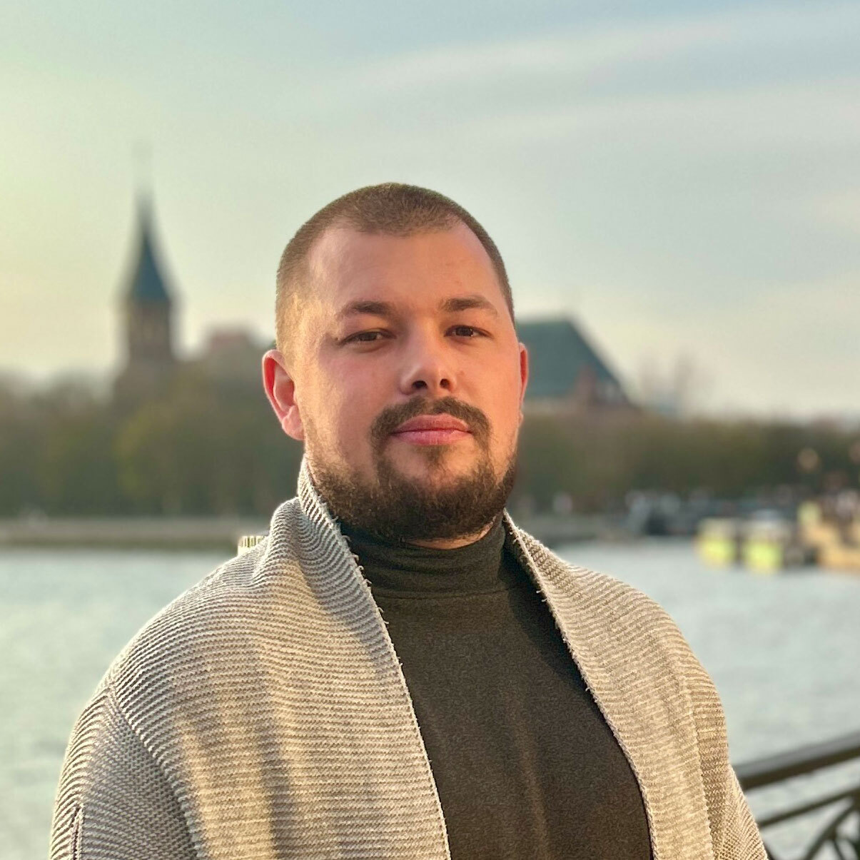 Гид Дмитрий