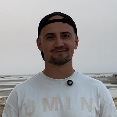 Гид Роман
