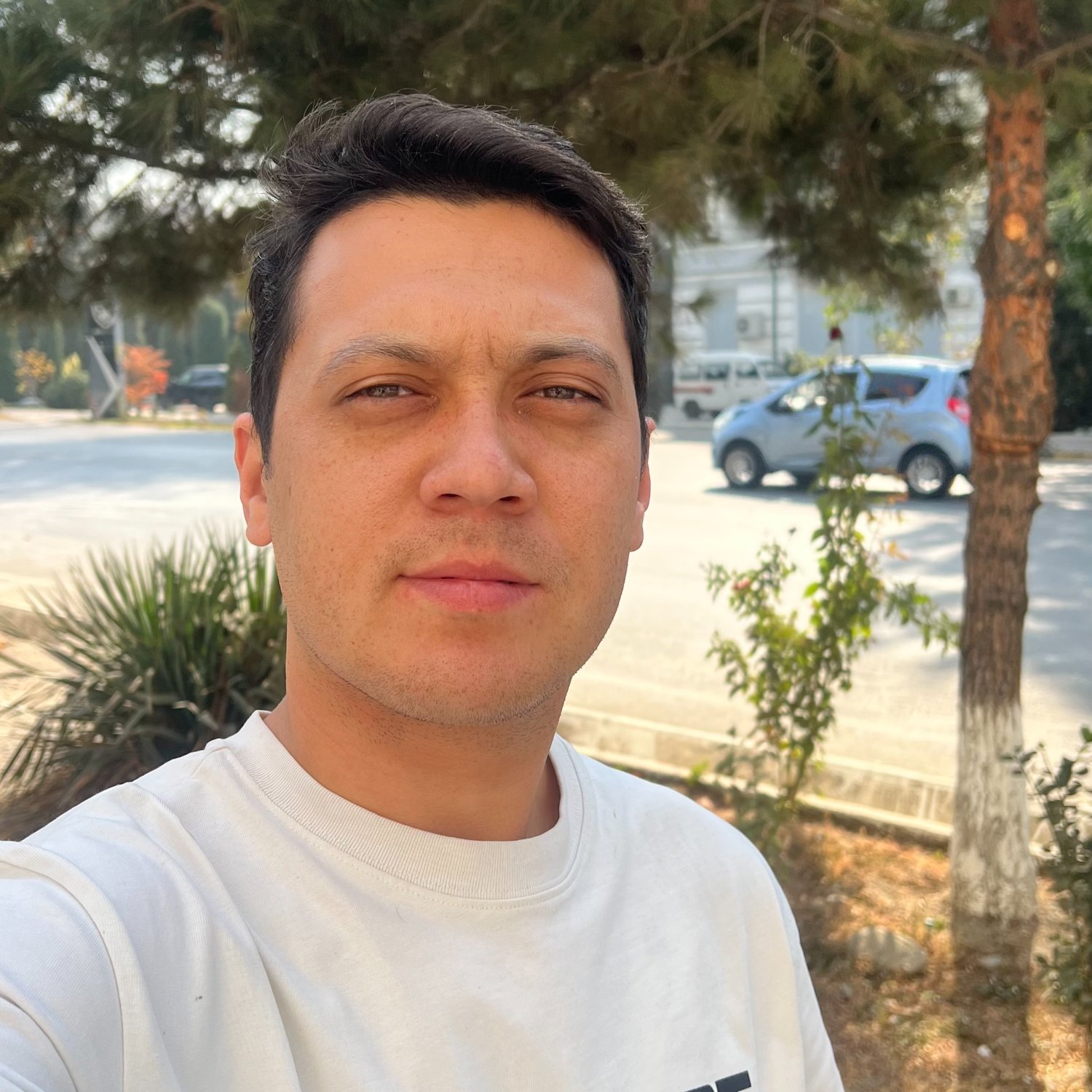 Гид Ильхом