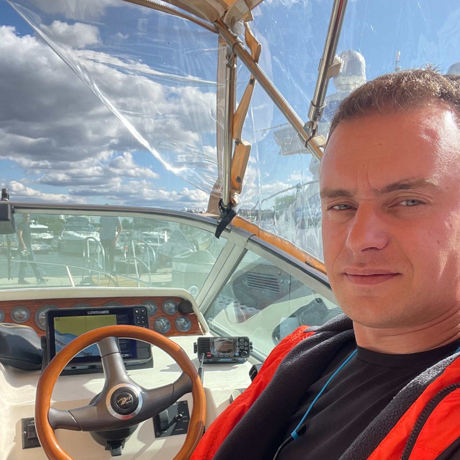 Гид Лев