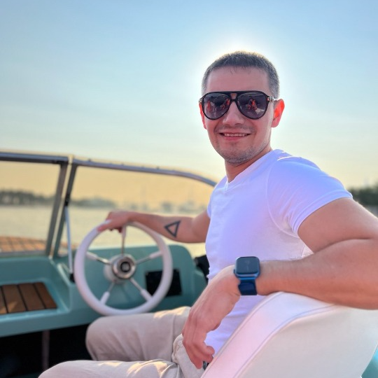 Гид Александр
