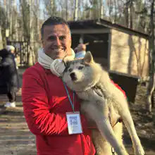 Гид Адэм Г.