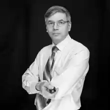 Гид Артём