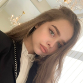 Гид Полина