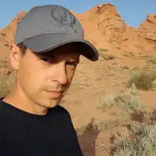 Гид Дмитрий