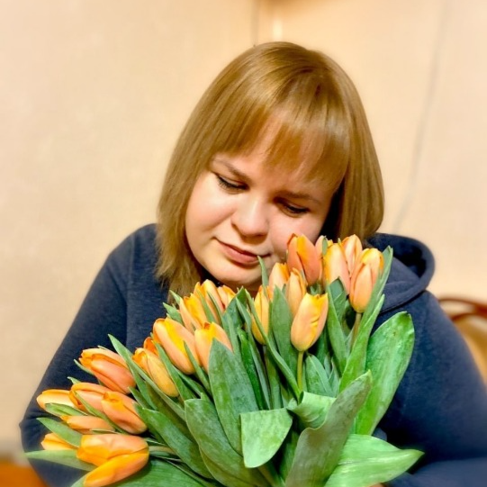 Гид Юлия