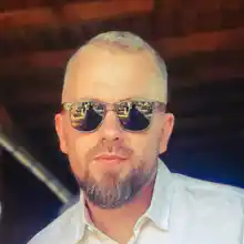 Гид Лилиан  .