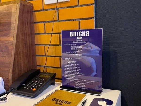 Bricks, Тбилиси - фото 2