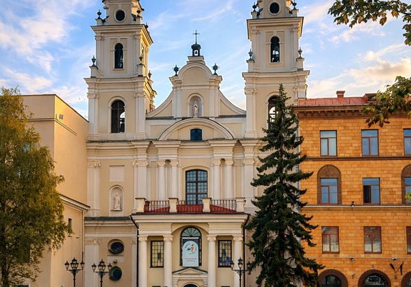 Пешеходная экскурсия по Минску в мини-группе - фото 1