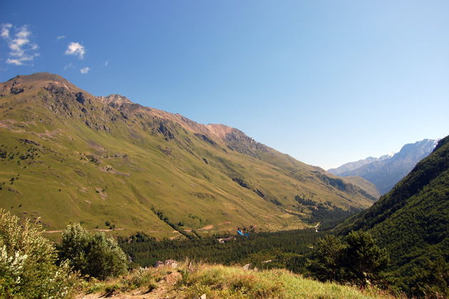 Фото экскурсии - Джилы-Су: живописные водопады, ущелье Харбас и вершина Шаджатмаз в Приэльбрусье - 11