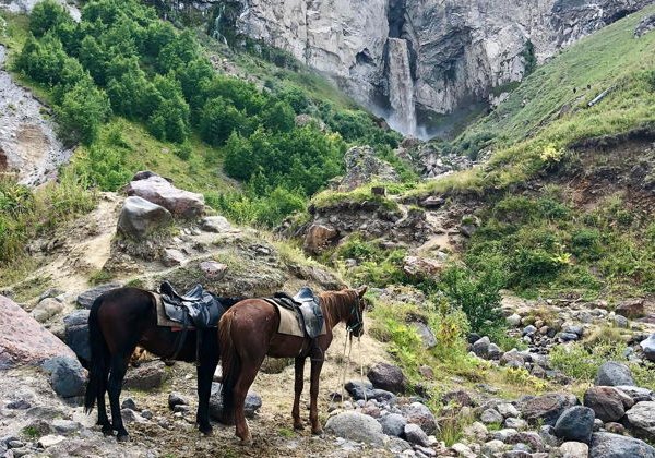 Северное Приэльбрусье в мини-группе: Джилы-Су, водопады и Долина Нарзанов  - фото 4
