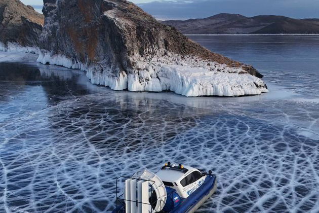 Фото экскурсии - Прогулка на судне Хивус по Байкалу с посещением бухты Песчаная - 7