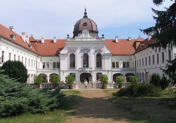 Экскурсия в Гёдёллё, по следам императрицы Сисси