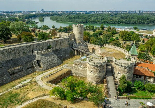 Круиз по городу на лодке с гидом - фото 3