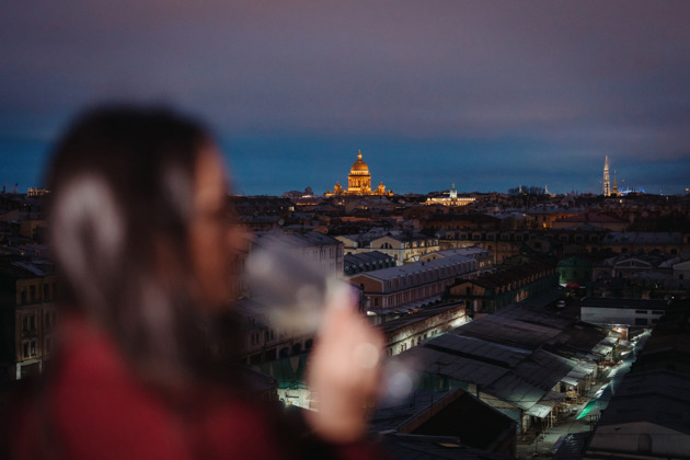 Фото - экскурсия: Прогулка по питерским дворам-колодцам и парадным с подъемом на крышу