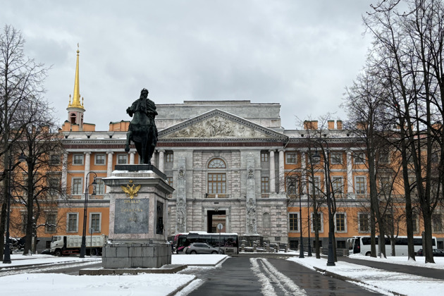 Фото - экскурсия: Спасите императора Павла в увлекательном квесте