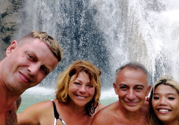Бохол - пикник у водопада Канумантад и пещерный бассейн Cabagnow Pool Cave 