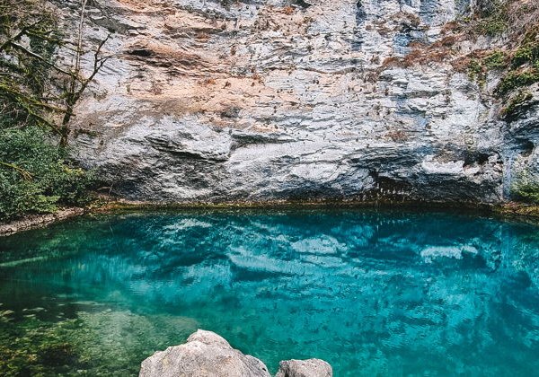 Пляжная Абхазия: озеро Рица и самый красивый пляж - фото 3