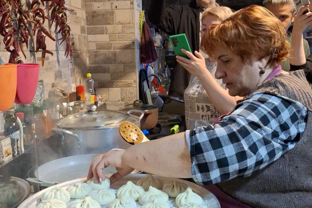 Фото экскурсии - Вкусное приключение "Пальчики оближешь" - гастротур для гурманов - 12