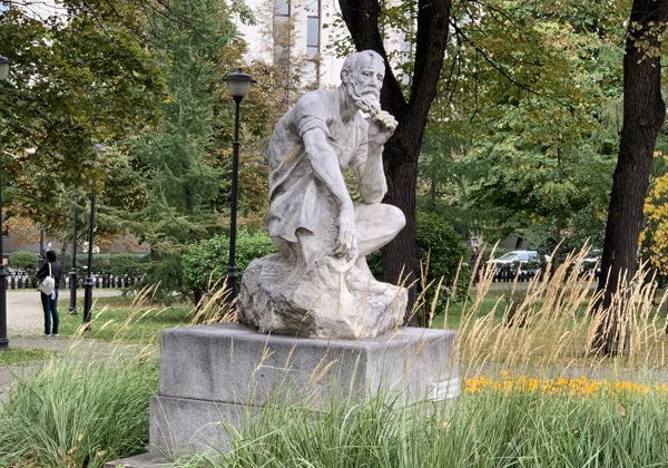 По Новой Басманной: десять историй о гостях и угощениях - фото 2