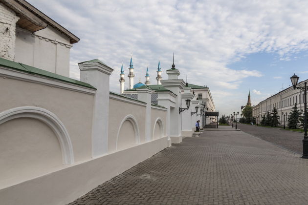 Кремль, чаепитие с татарскими сладостями и Арбат-3