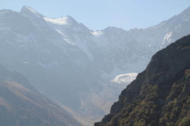 Фото - экскурсия: Погружение в историю Северной Осетии через более пяти ущелий и перевалов