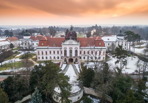 Королевский дворец в Гёдёллё - фото 4