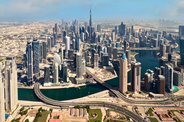 Фото - экскурсия: Незабываемый полет на вертолете над Дубаем + сафари с VIP ужином и шоу