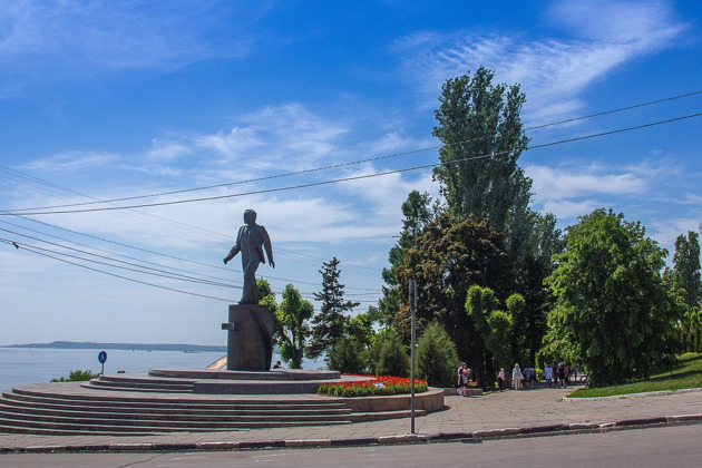 Саратов: по местам первого космонавта