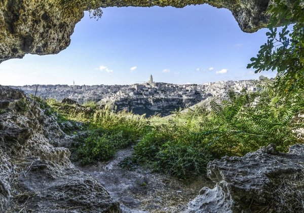 Прогулка по археологическому парку скальных церквей Матеры