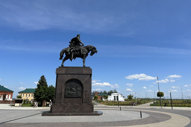 Фото экскурсии - Персональная ознакомительная поездка по городу на минивэне для группы до семи человек - 12