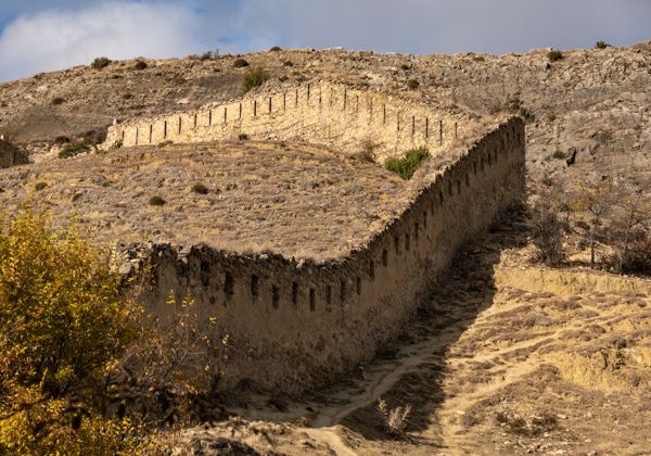 Гуниб и Салтинский подземный водопад из Дербента. Все включено - фото 3