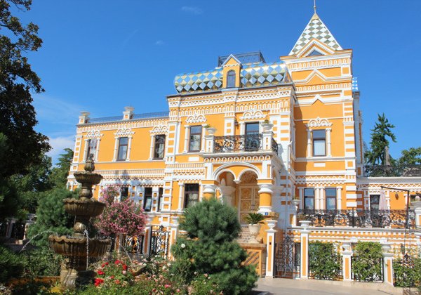 Экзотические растения парка «Ривьера»