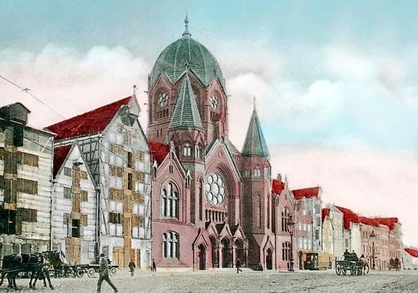 Погружение в историю и современность Калининграда на обзорной экскурсии - фото 1