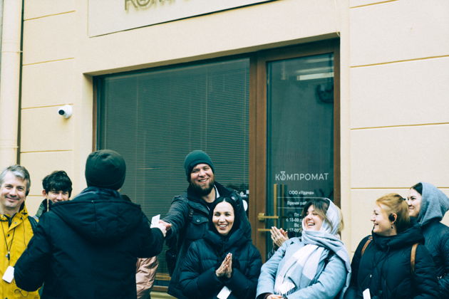 Фото экскурсии - Юмористическая прогулка по Петербургу с комедийным гидом - 15