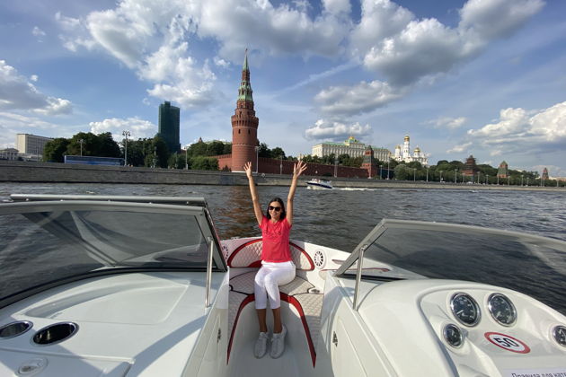 Фото экскурсии - Прогулка на катере с капитаном по центру Москвы от Острова мечты - 9