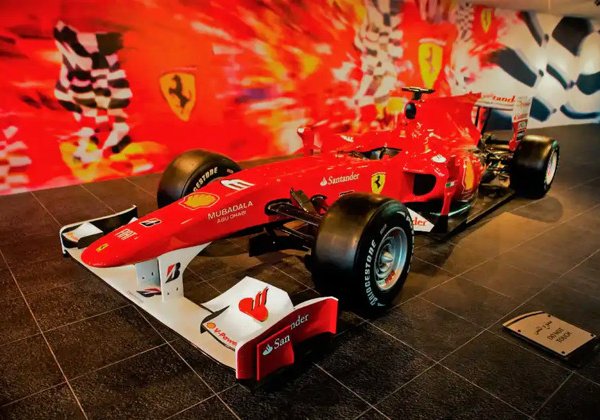 Билеты в тематический парк Ferrari World