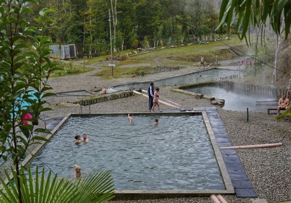 SPA по-абхазски: путешествие к горячим источникам