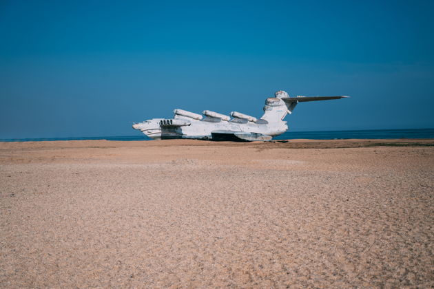 Древний Дербент и экраноплан Лунь-1