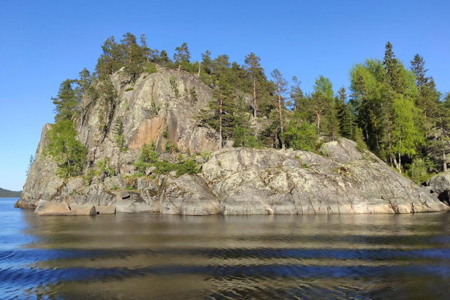 Прогулка на катере в Ладожские шхеры -1