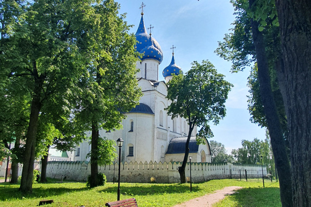 Неспешная прогулка по Суздалю