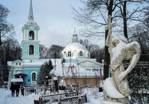 Смоленское кладбище: история старинного некрополя